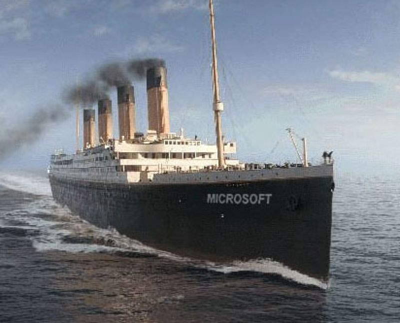 titanic vs mocosof.jpg